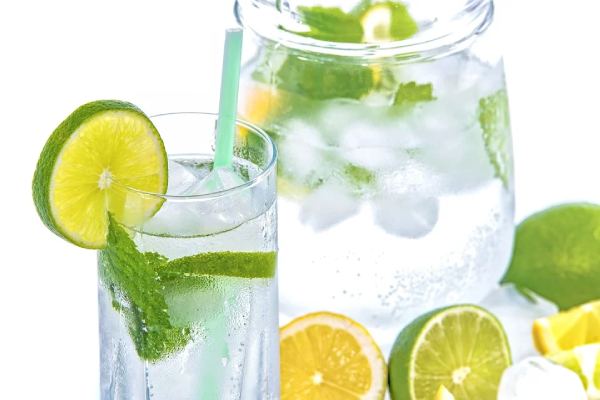 Summer is here: 6 tips to stay hydrated this summer! --KIMSHEALTH Oman Hospital